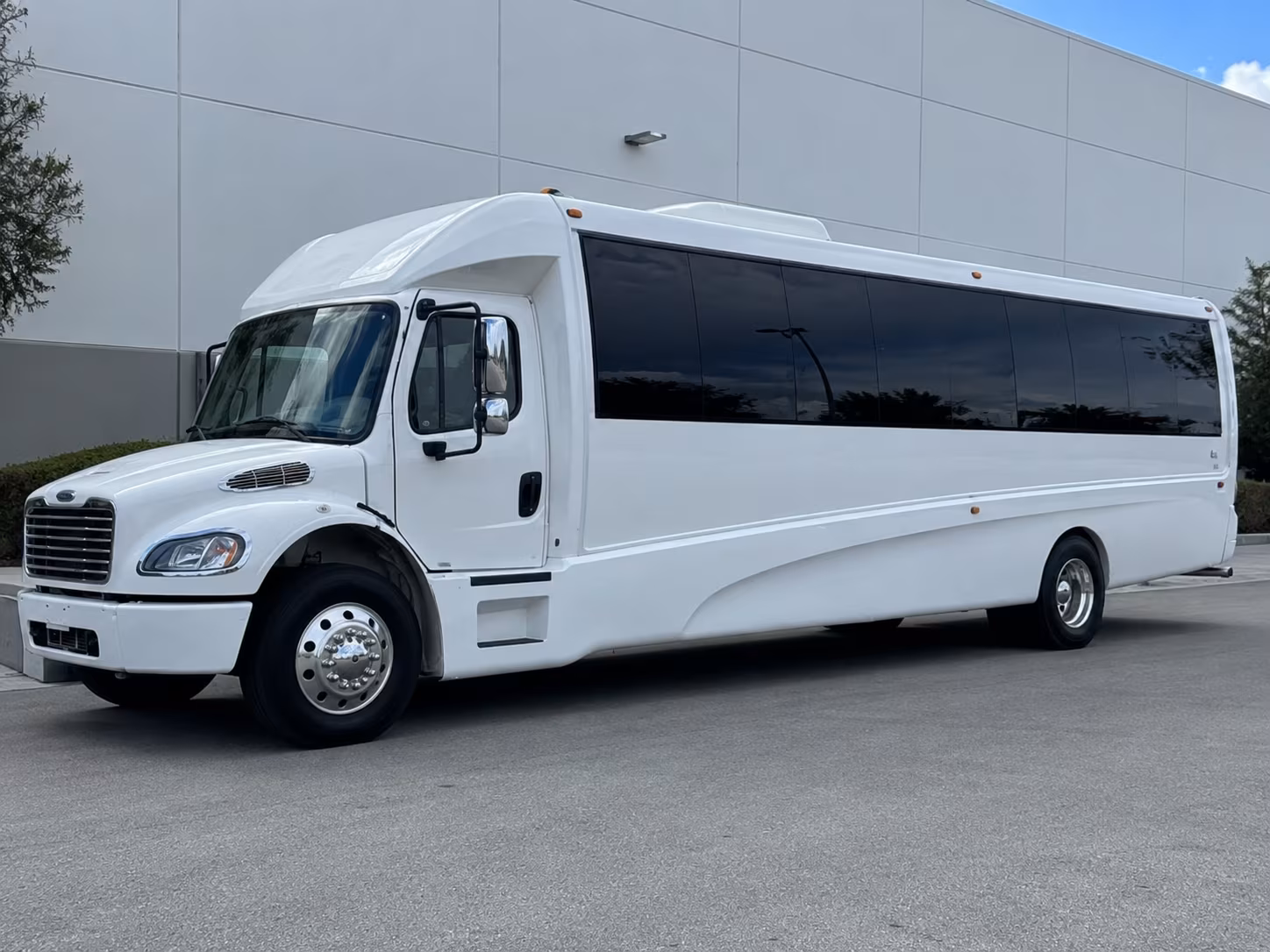bus rentals