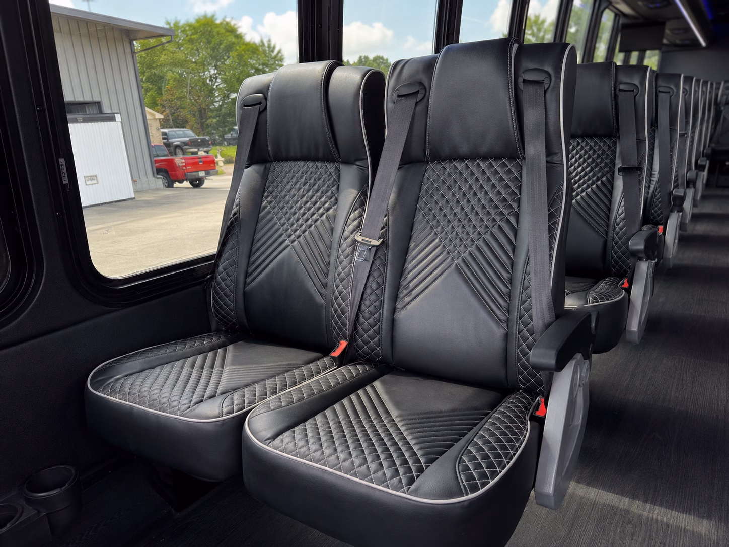 charter buses to utah jazz and utah hockey club games at delta center